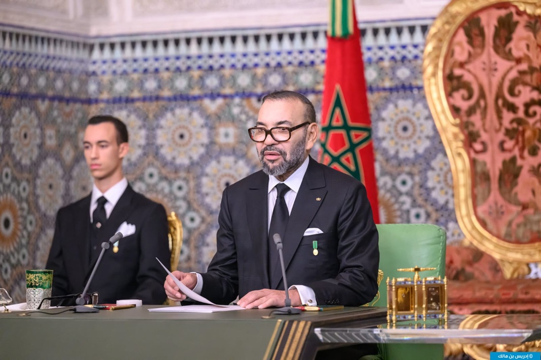 الملك: المكاسب تتجاوز الزمن الحكومي والبرلماني وهي نتيجة تراكمات إيجابية